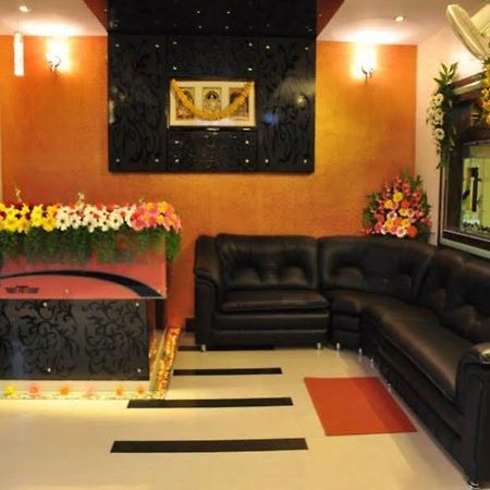 7 Hills Inn Tirupati Kültér fotó