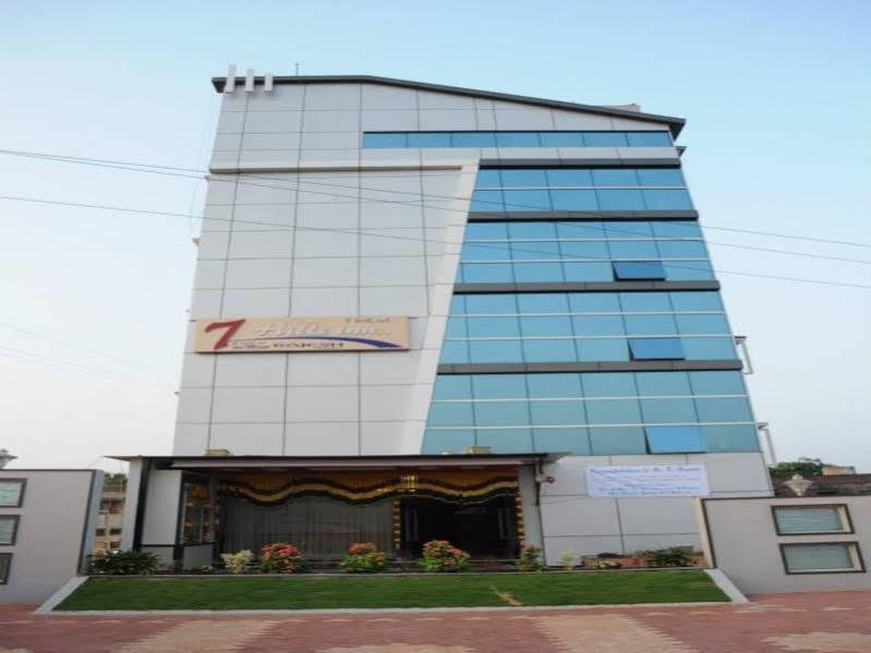 7 Hills Inn Tirupati Kültér fotó